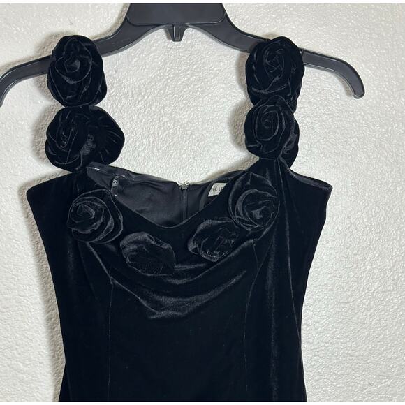 Avec Les Filles Black Velvet Rosette Strap Cocktail Dress, NWT - Picture 4 of 7